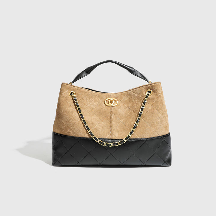 Elegant Quilted Handbag