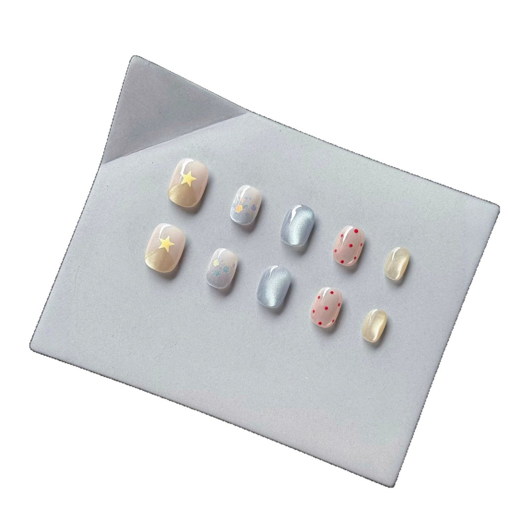Artistic Press-On Nail Art Set with Stars and Dots