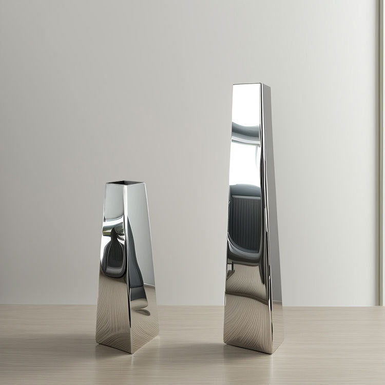 Modern Minimalist Decorative Sculpture