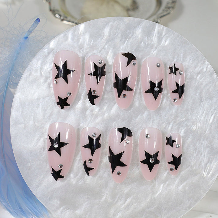Nail art set with glamorous stars and sparkling accents Kalsten