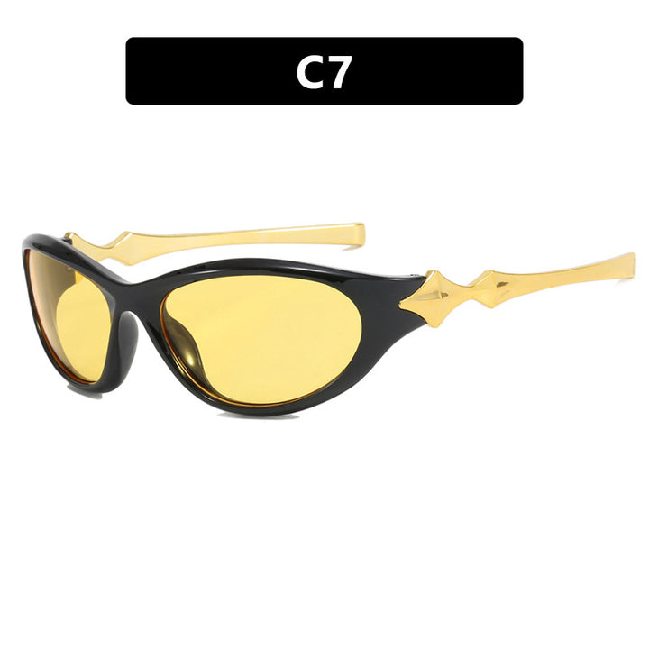 Ladies' sunglasses in an elegant retro style with eye-catching lenses Kalsten