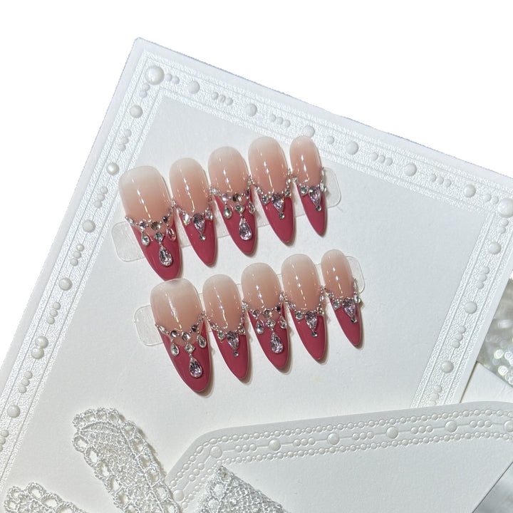 Themed Press-On Nail Art Set with Hello Kitty Designs Kalsten