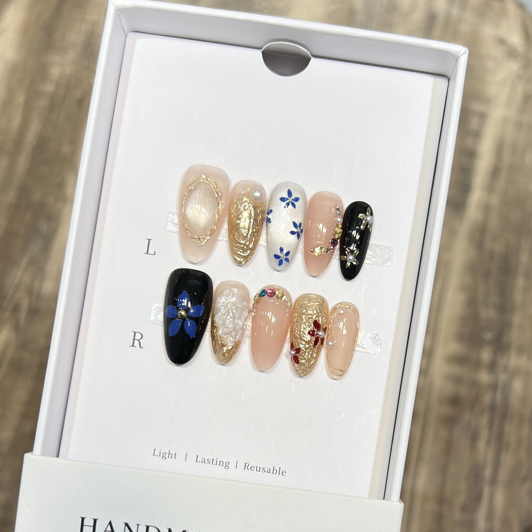 Elegant Floral Press-On Nail Set Kalsten