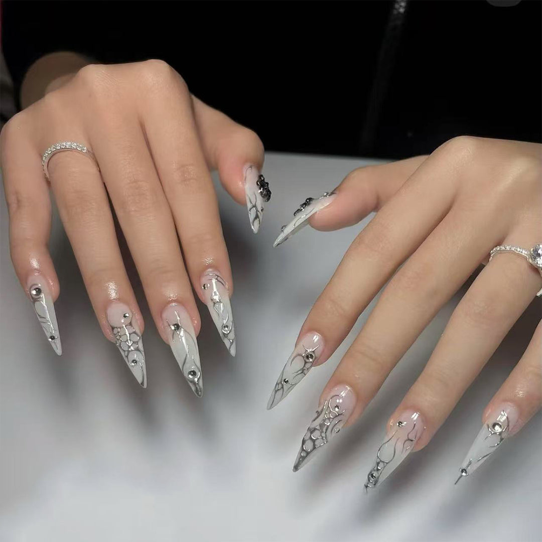 Elegant Stiletto Press-On Nails with Metallic Design Kalsten