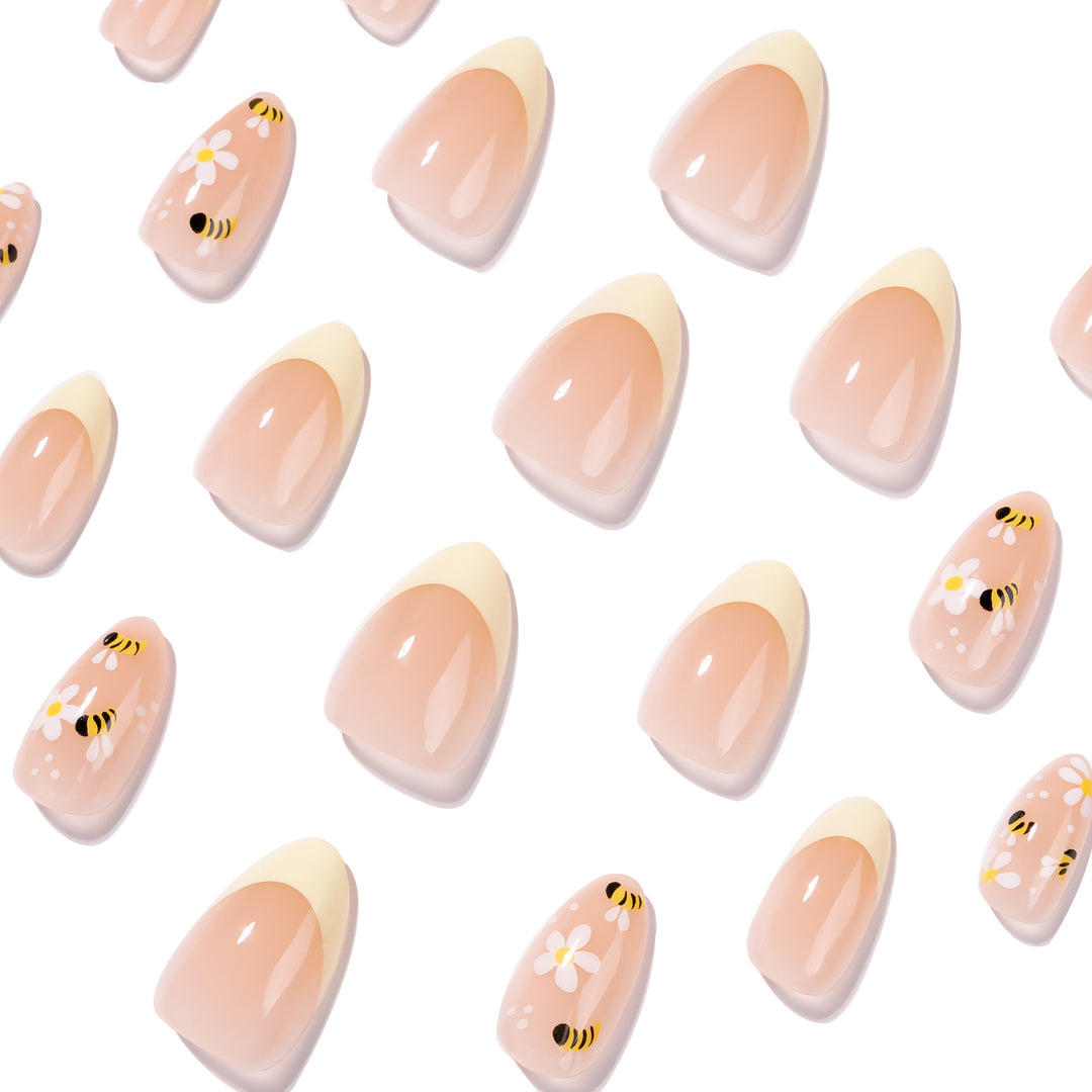 Artful Nail Art with Bee and Flower Design Kalsten