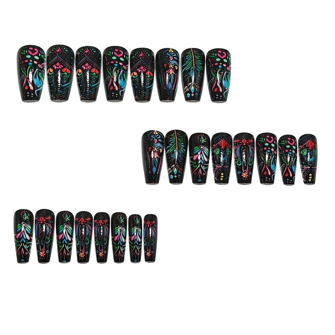 Art nails with delicate floral design and vibrant color plays Kalsten
