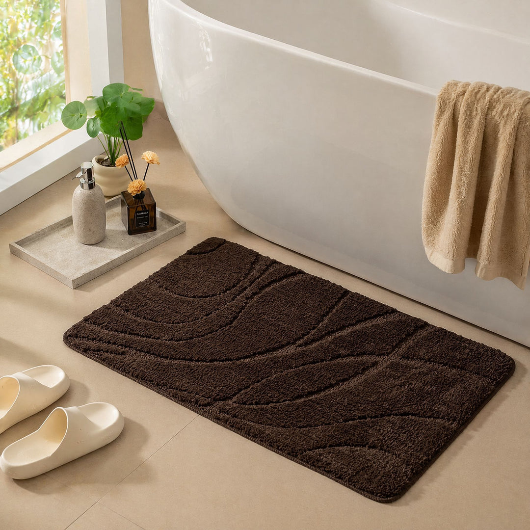 Luxurious Textured Bath Mat Kalsten