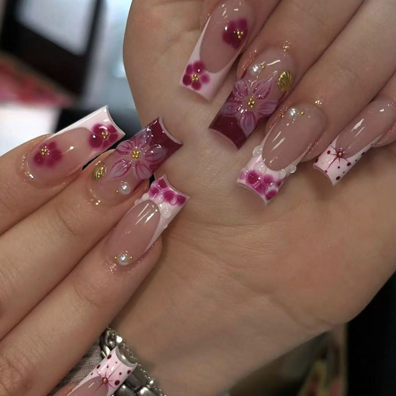 Floral-Embellished Press-On Nail Set