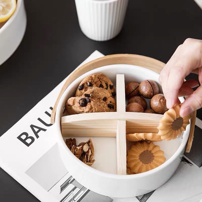 Multipurpose serving basket with carrying handle and interior divider