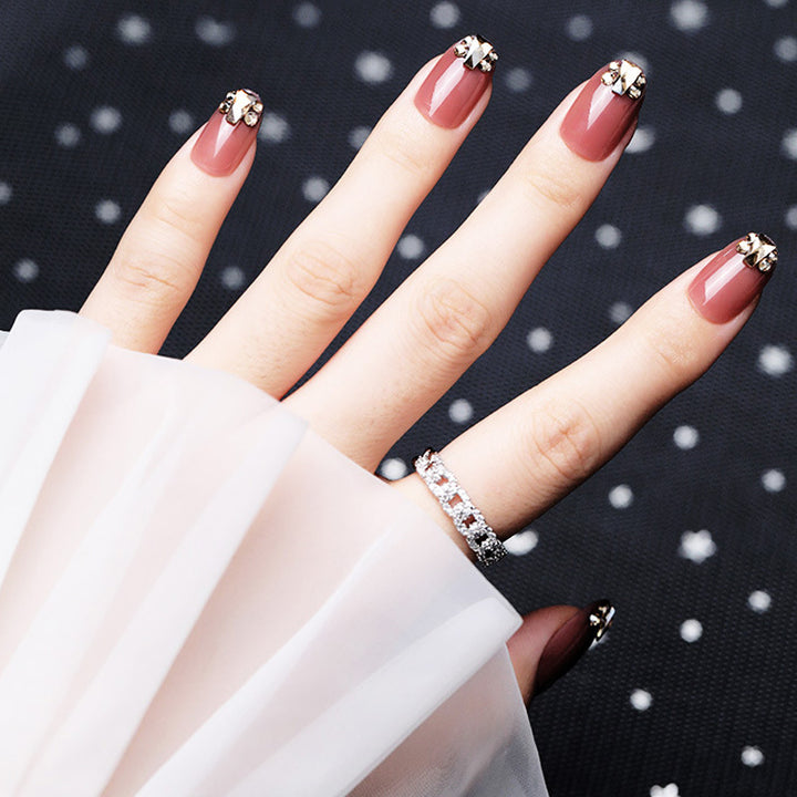 Decorative Press-On Nail Art Set with Gemstone Accents