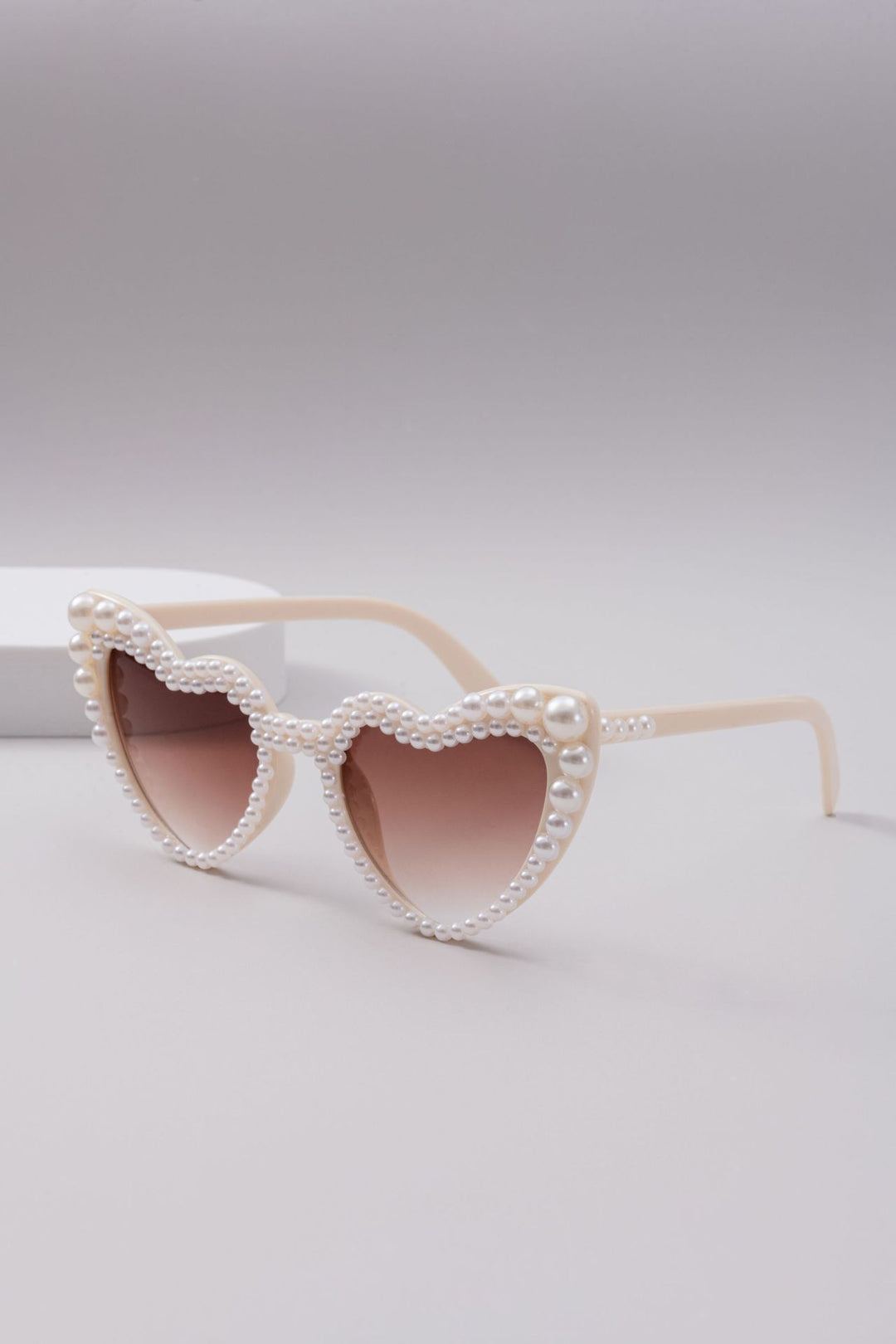 Women’s Designer Sunglasses with Pearl Frame by Kalsten