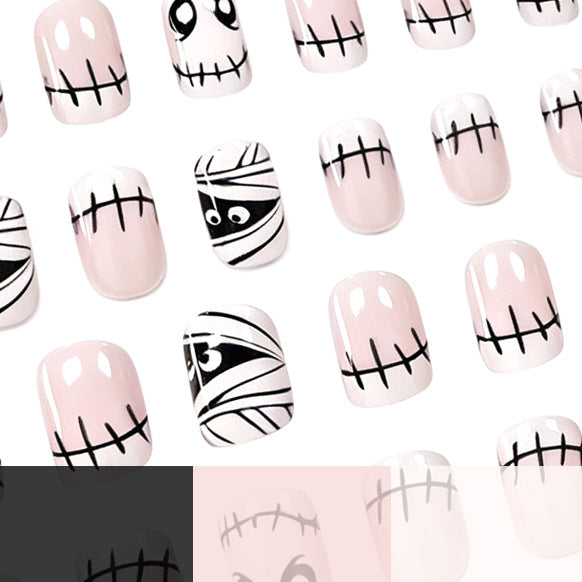 Creative Halloween-Themed Nail Art Kalsten