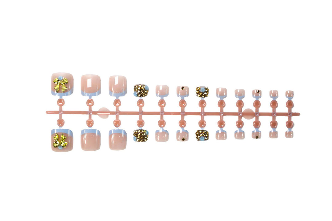 Art nail set with glamorous flower and glitter decorations Kalsten