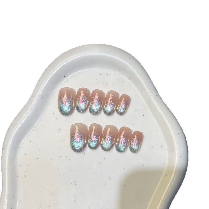 Artificial nail tips with shimmering ombre effect Kalsten
