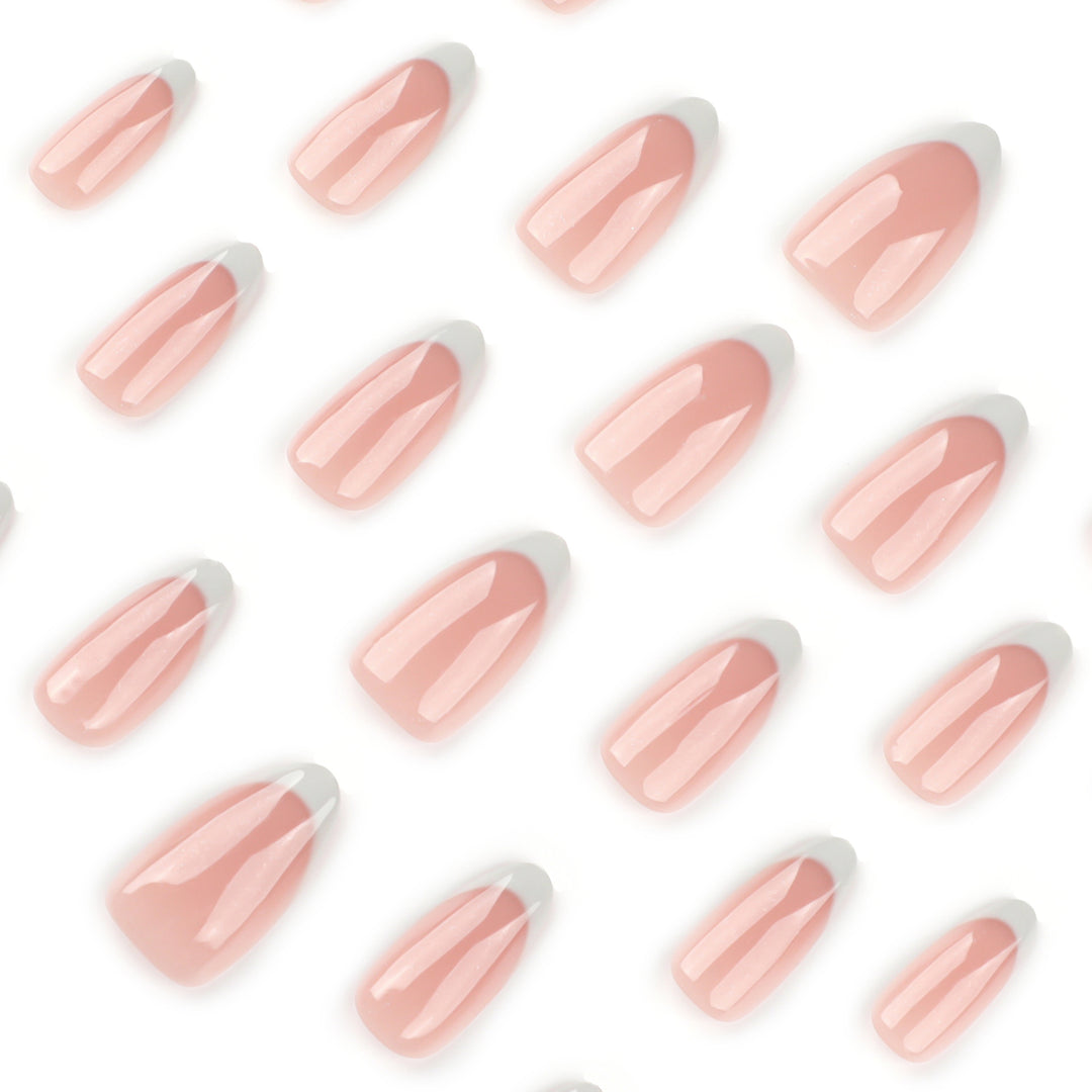 Elegant French-Tip Artificial Nails Kalsten