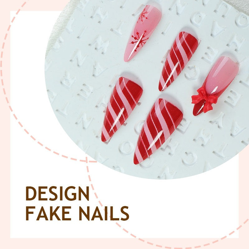 Artificial nail set with festive 3D stars and elegant Christmas designs Kalsten