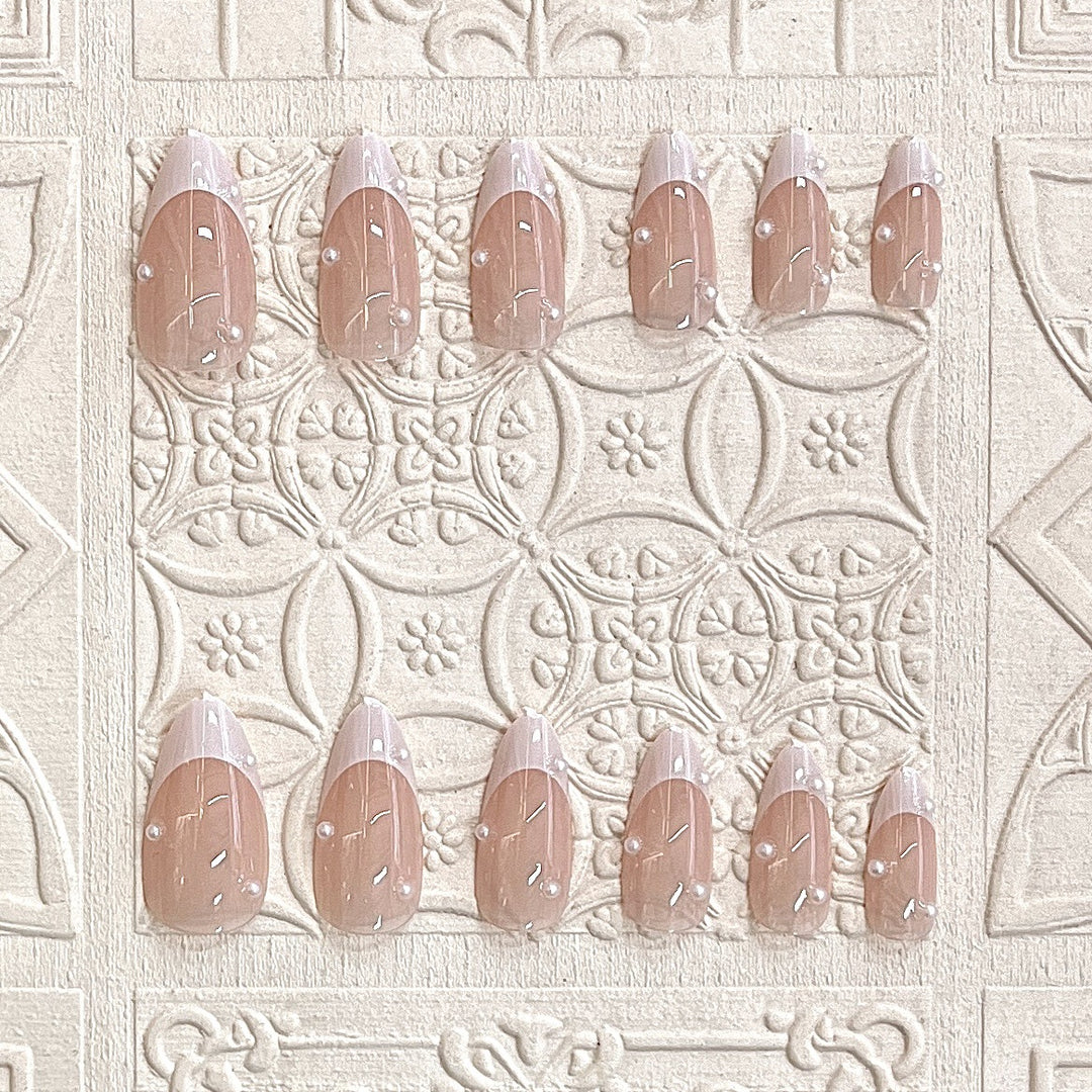 Elegant Decorative Press-On Nail Set Kalsten