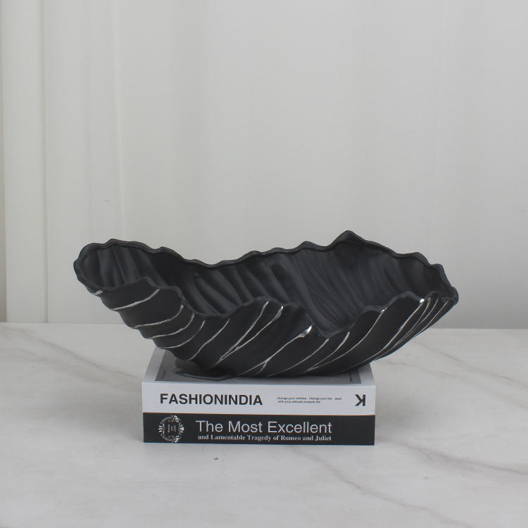 Wavy Shell-Shaped Decorative Centerpiece