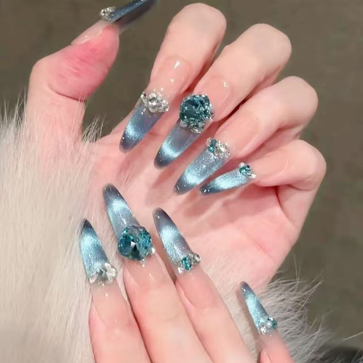 Decorative 3D Crystal-Embellished Nail Art Extensions Kalsten