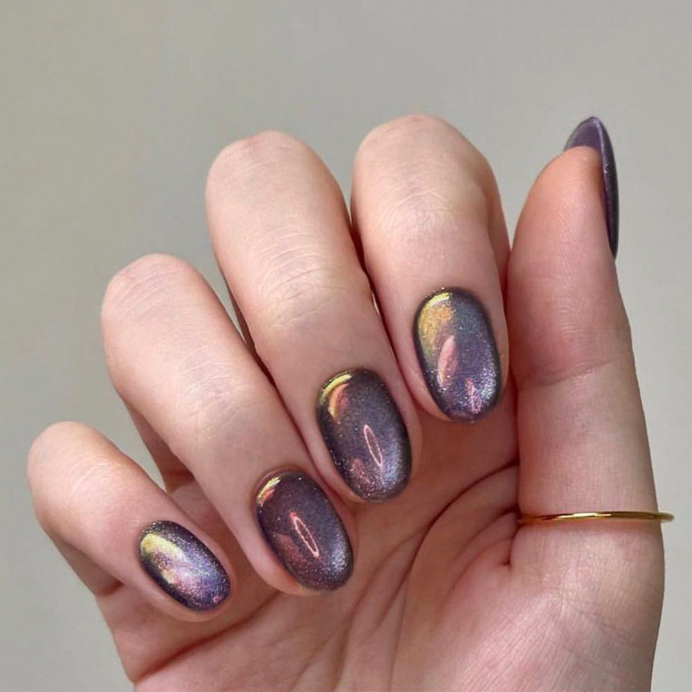 Artful Nail Art with Shimmering Finish Kalsten