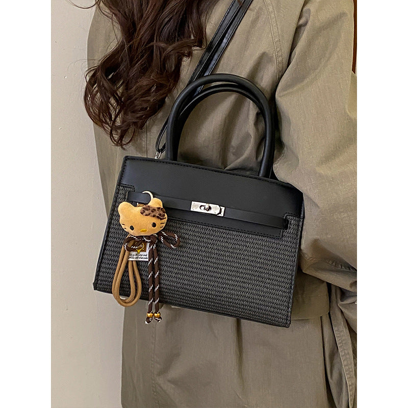 Elegant Woven Handbag with Detachable Strap