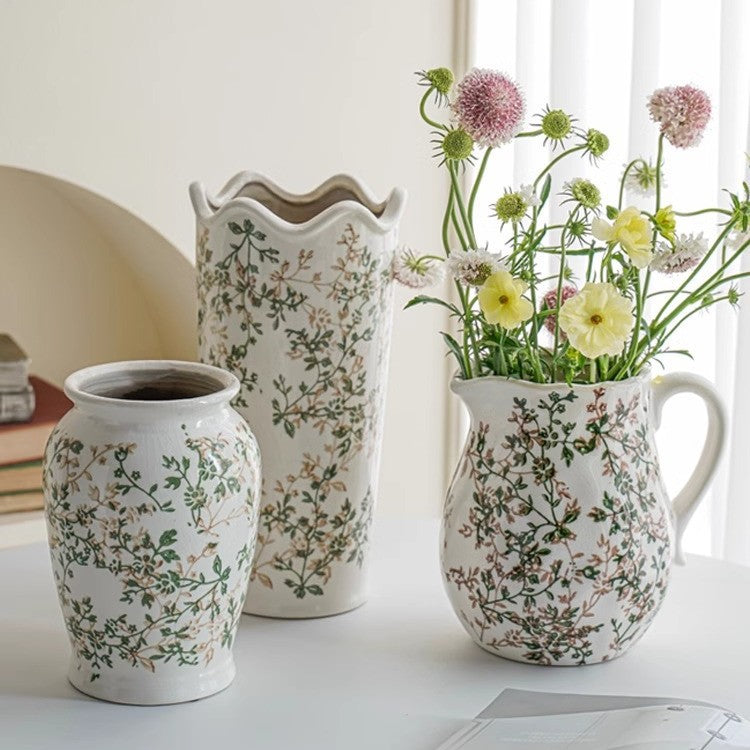Handcrafted ceramic vase with floral motifs Kalsten