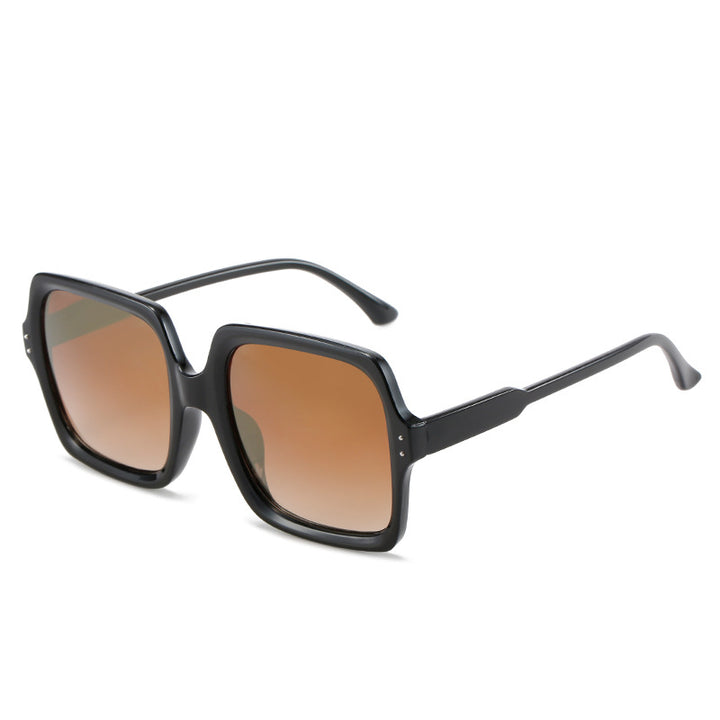 Ladies square fashionable sunglasses with polarized lenses Kalsten