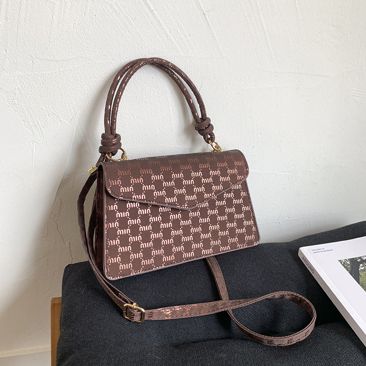 Elegant Monogrammed Handbag Kalsten