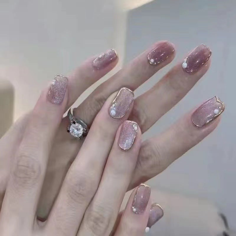 Glamorous Decorative Press-On Nail Set