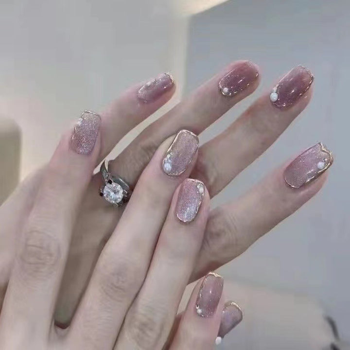 Glamorous Decorative Press-On Nail Set