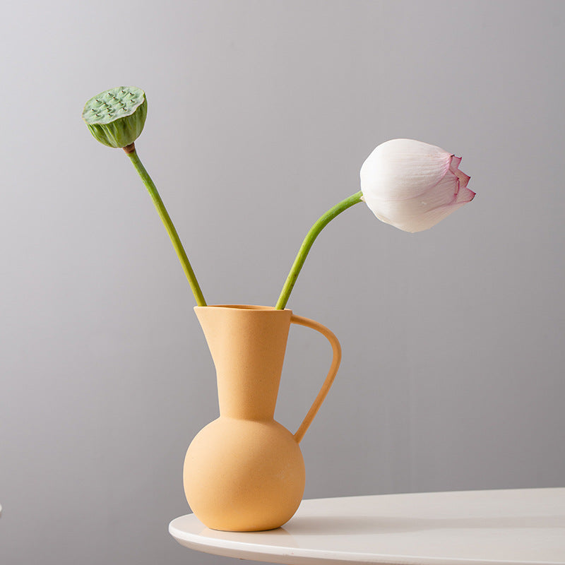 Modern Minimalist Ceramic Pitcher Kalsten