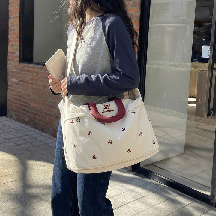 Embroidered Travel Holdall Kalsten