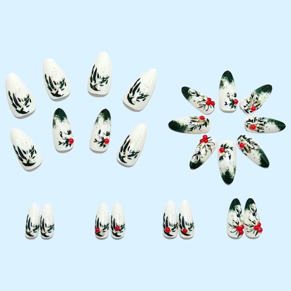 Glamorous artificial nails with floral accents Kalsten
