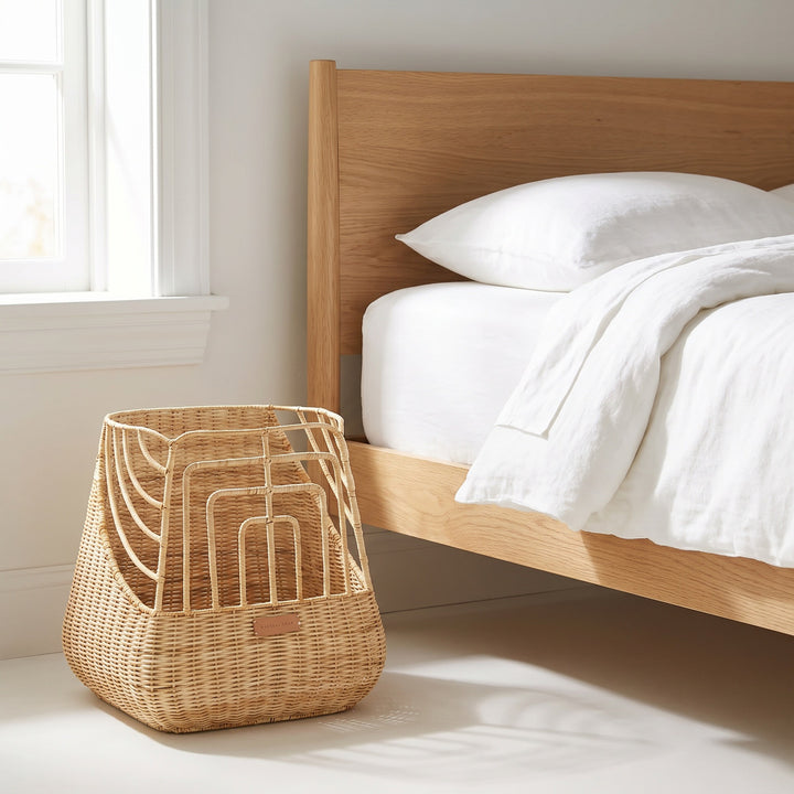 Handcrafted storage basket with curved design Kalsten