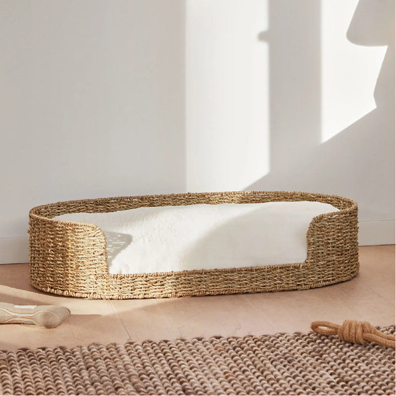 Cozy and stylish dog bed made of braided material Kalsten
