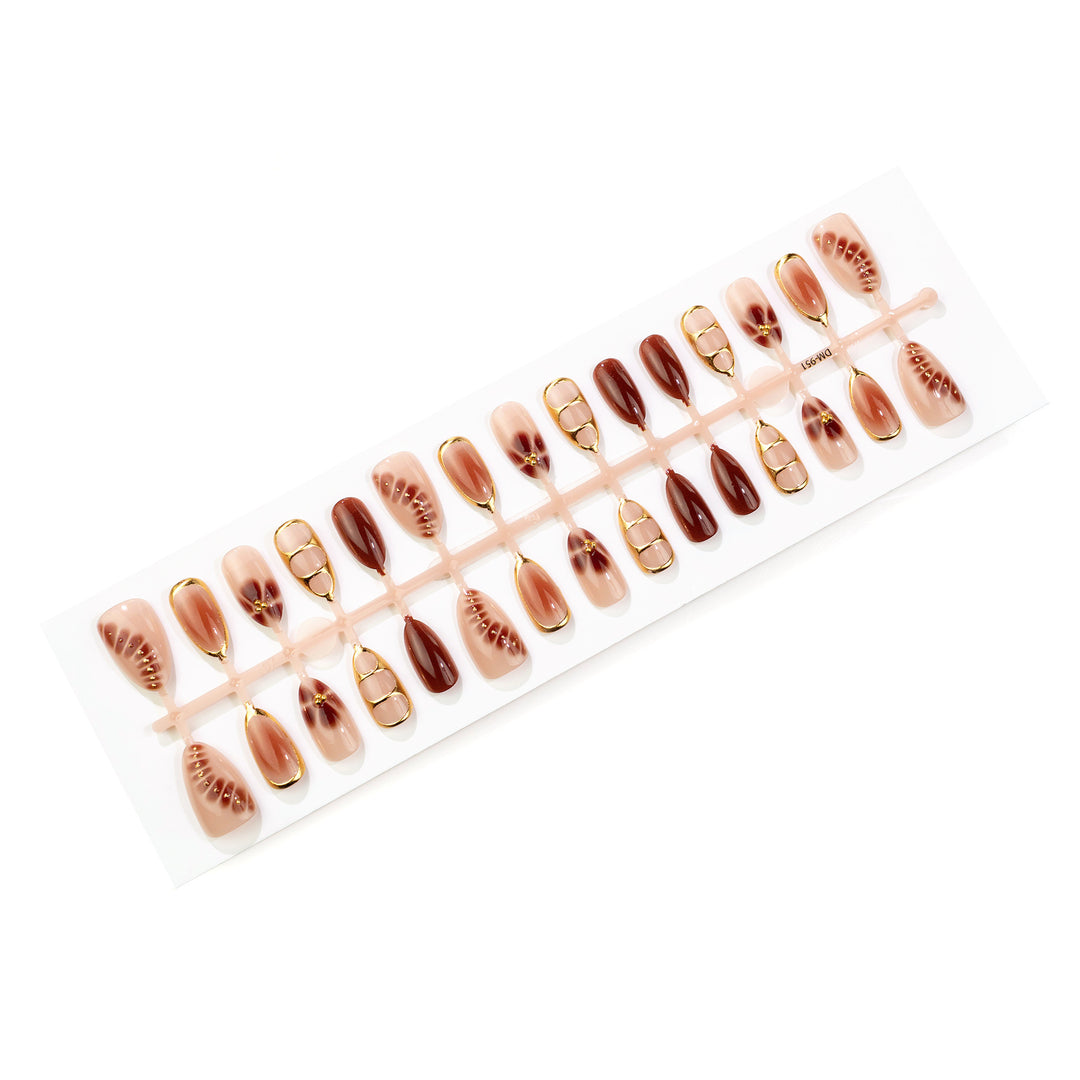 Elegant Decorative Press-On Nail Art Set with Gold Accents Kalsten