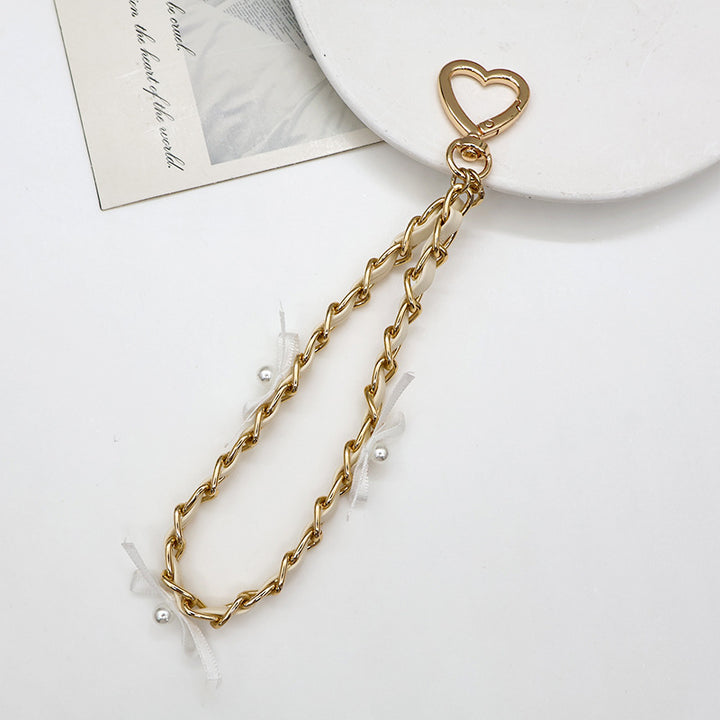 Chic Chain-Linked Eyewear Holder Kalsten