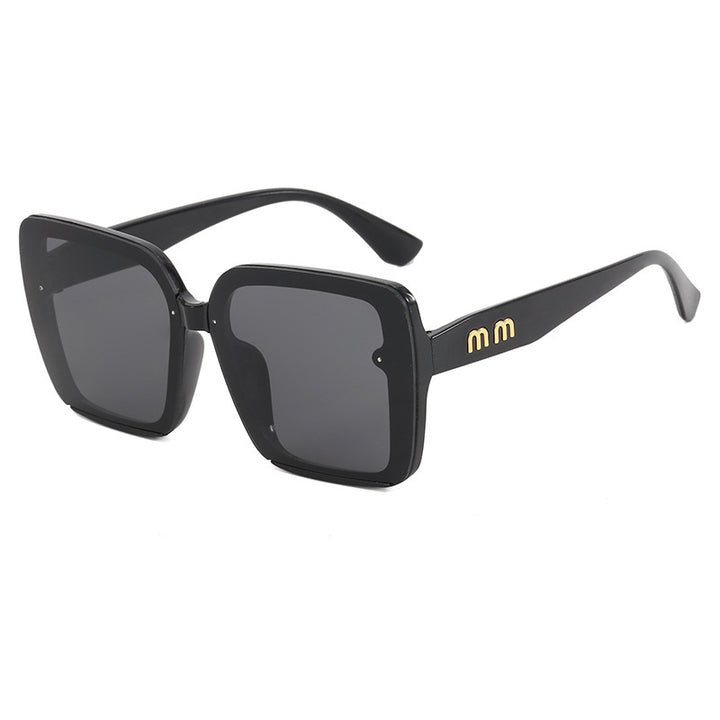 Women's sunglasses in modern square style Kalsten