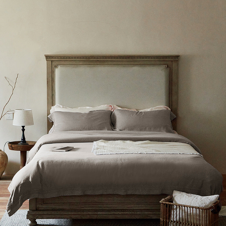 Luxury linen bedding set with duvet cover and pillowcases