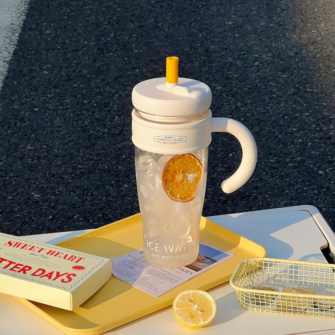 Women's Multifunctional Coffee Mug with Straw Kalsten