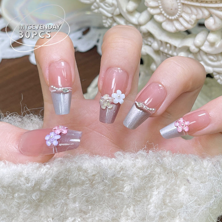 Ornate Floral Press-On Nail Art Kalsten