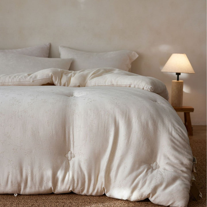 All-season duvet