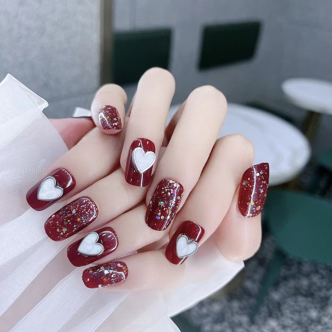 Glamorous Heart Design Press-On Nails Kalsten