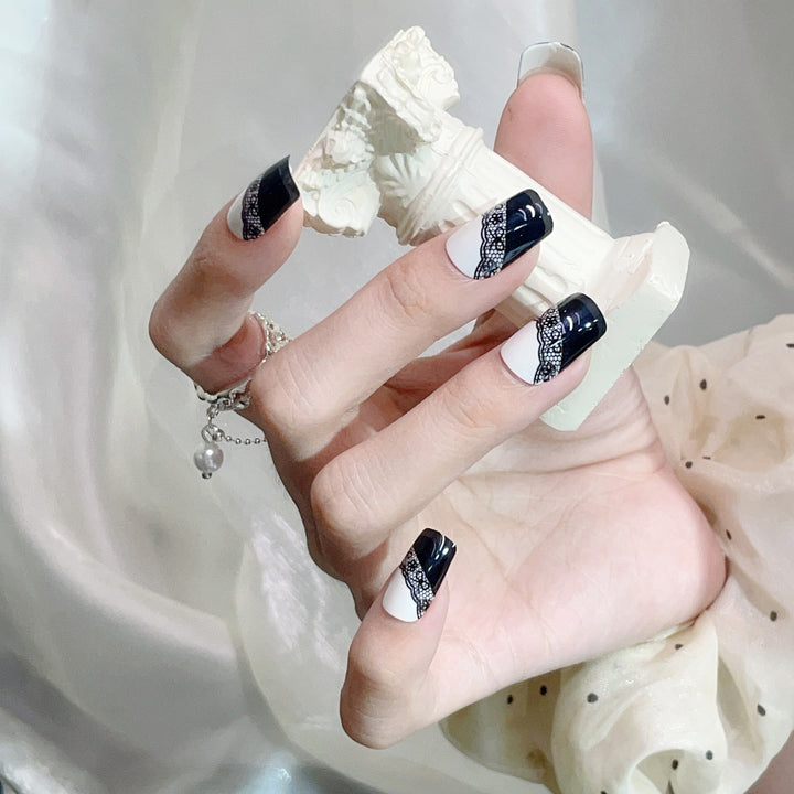 Elegant Lace and Colorblock Press-On Nail Set