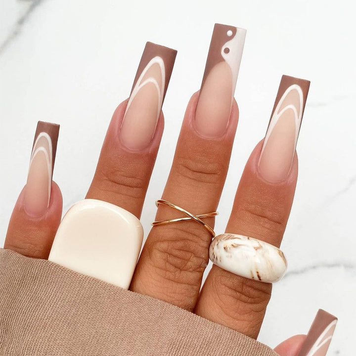 Elegant Nail Extensions with Artistic Wave Design Kalsten