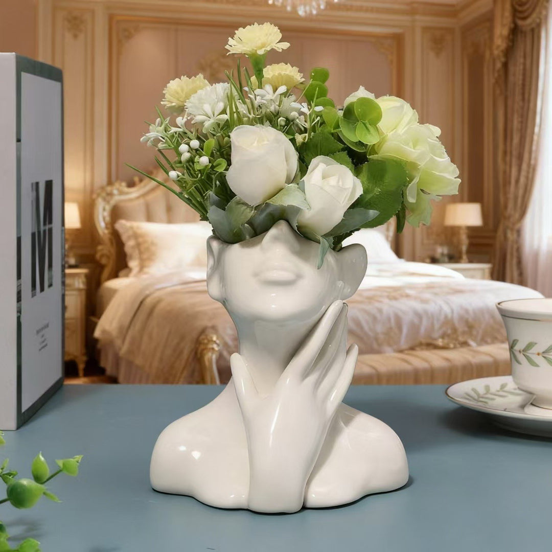 Sculptural Ceramic Face Vase And Makeup Brush Holder Set