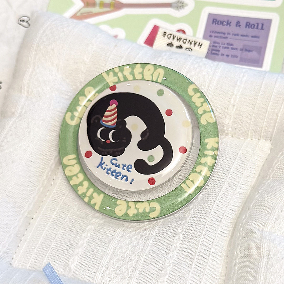 Funnier pin with cat motif Kalsten