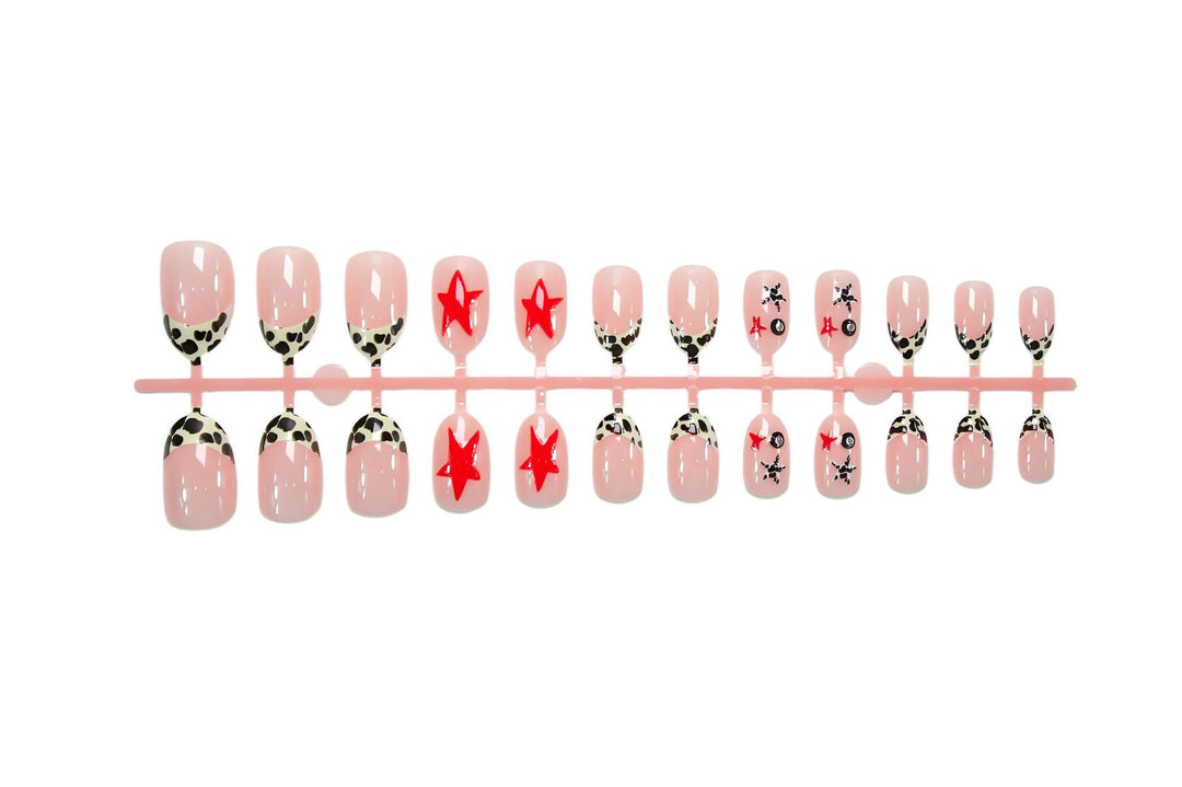 Artificial nail set with playful animal and star designs Kalsten