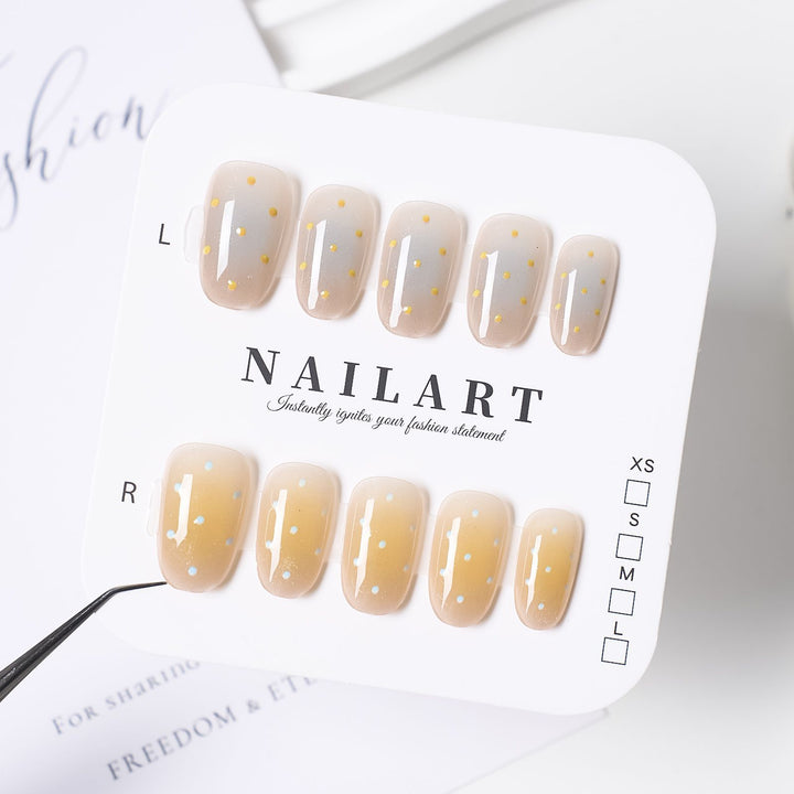 Decorative Fashion Nail Set Kalsten