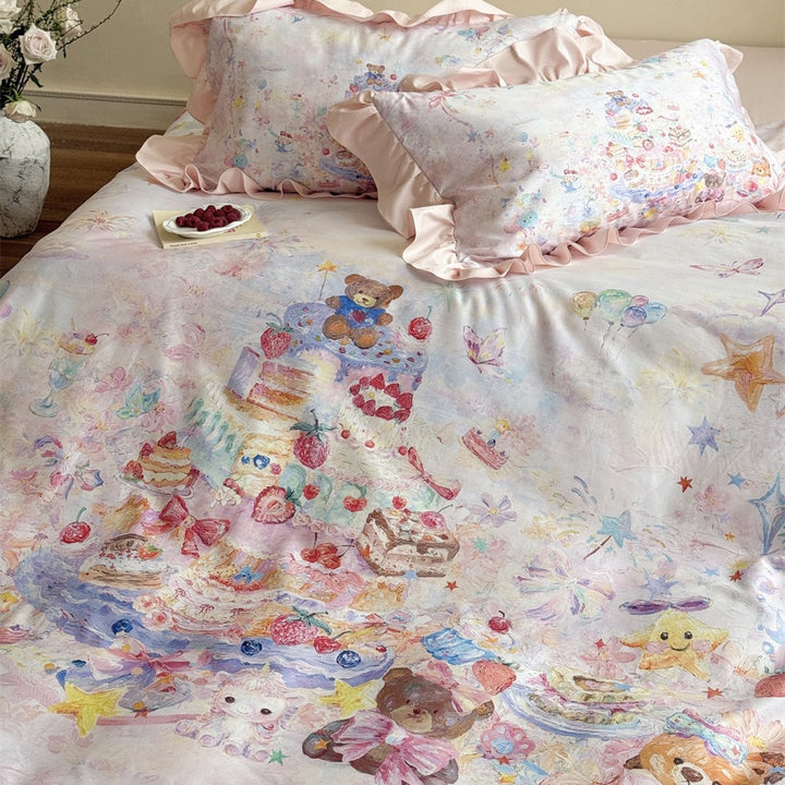 Playful cotton satin bedding set with ruffles and watercolor animal motif